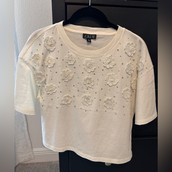 Cropped T-shirt with crochet floral appliqués - size M NWT - Picture 4 of 7